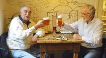 „Na zdravi“ oder „zum Wohl“ heißt es in den zahlreichen Prager Brauereien und Bierstuben.