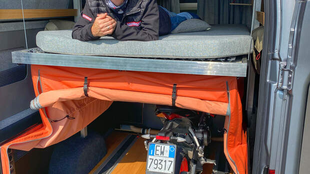  Rocket Camper Moto