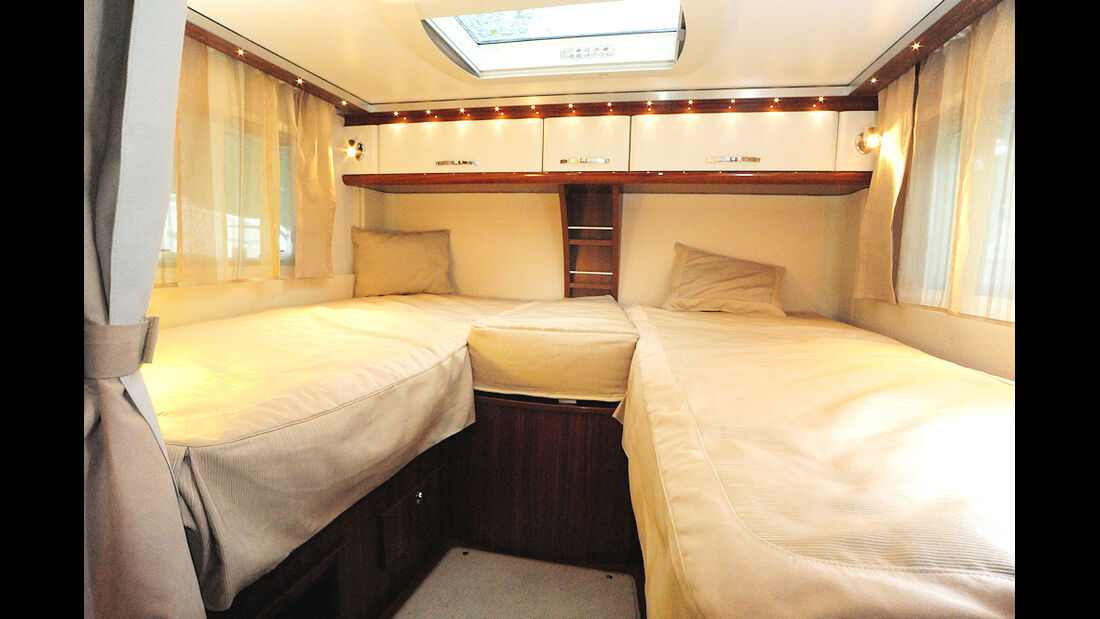Adria Polaris SL Wohnmobil Reisemobil Caravan Salon 2009 promobil