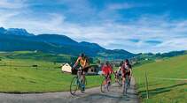 Auf ländlichen Wegen kann man mit dem Rad das Appenzellerland erkunden.
