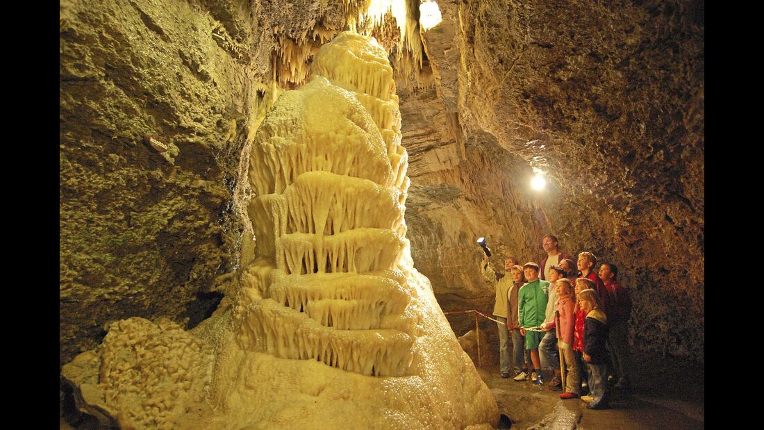 Begehbare Höhlen Eberstadter Tropfsteinhöhle