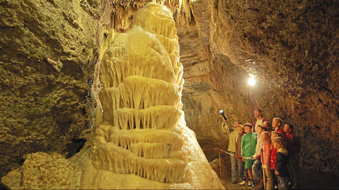 Begehbare Höhlen Eberstadter Tropfsteinhöhle