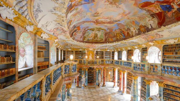 Bibliothekssaal im Kloster in Wiblingen 