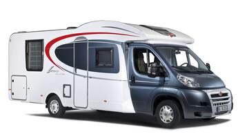 Bürstner bietet den Nexxo t 660 und Ixeo time it 695 in der Sonderausführung Moonlight Edition an, inklusive Sonderausstattung.
