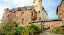 Burg Neuerburg im Enzbachtal