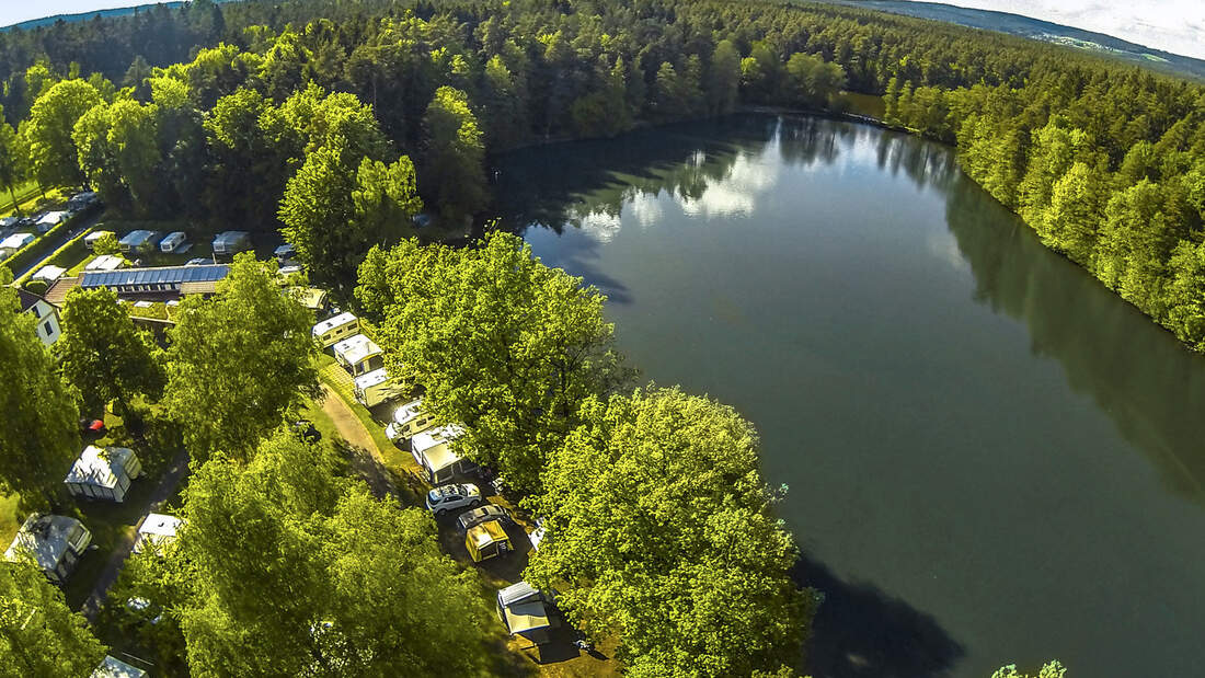 Camping Weichselbrunn: Idyllischer Campingplatz Am See | Promobil