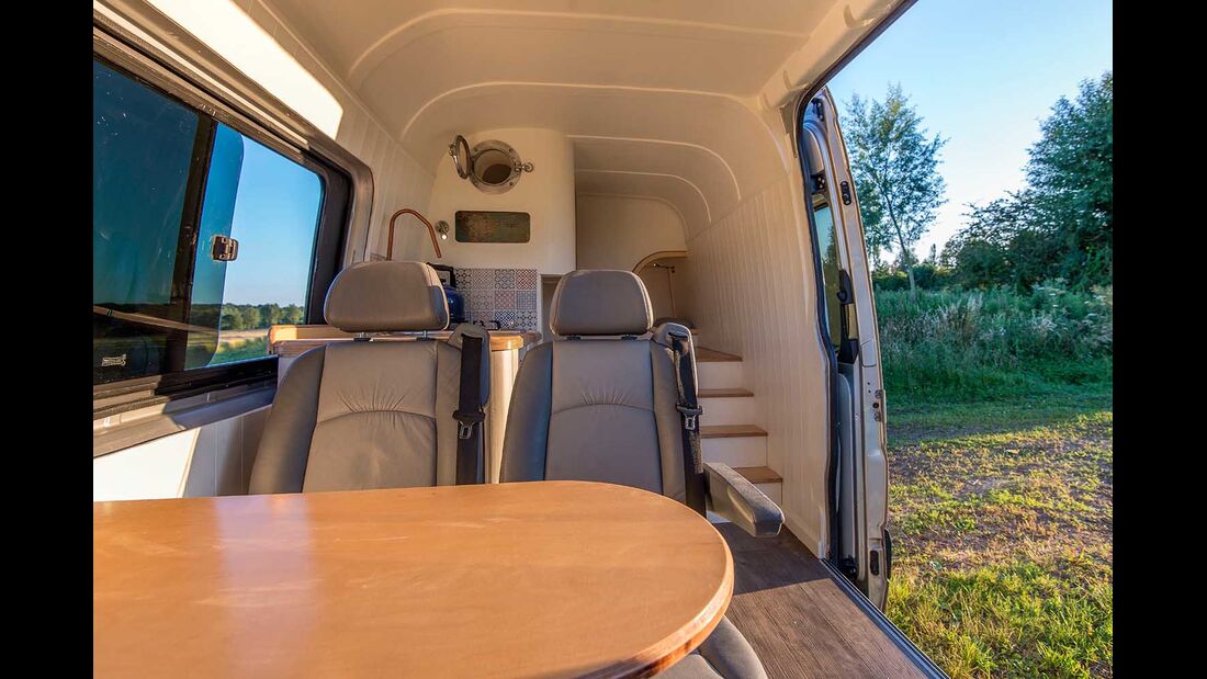 Campingbus-Selbstausbau auf Mercedes Sprinter
