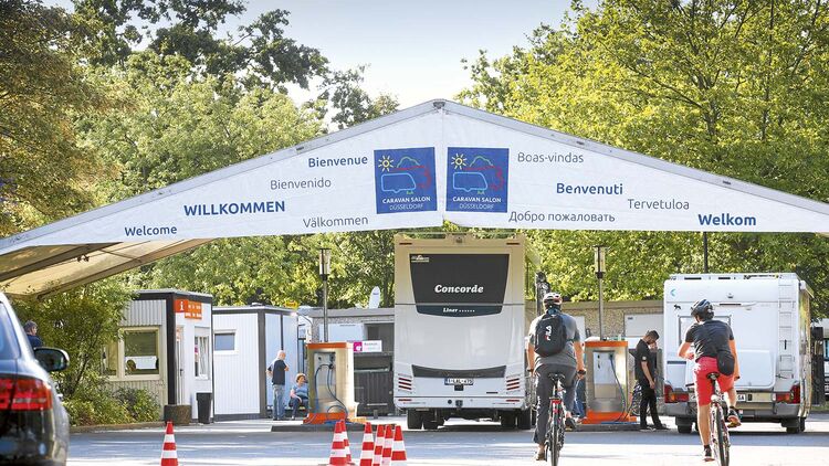 Caravan Salon 16 P1 Stellplatz Besser Als Wild Parken Promobil