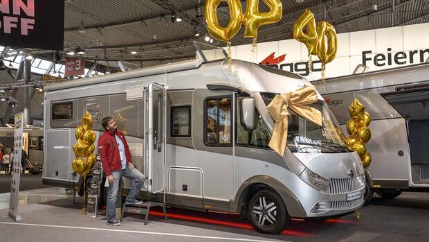 Carthago Chic E-Line I 50