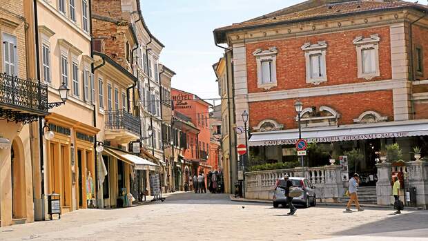 Corso Boccalini im Wallfahrtsort Loreto.