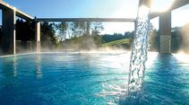 Das Heilbad Unterechstein bietet mit seinem schwefelhaltigen Wasser tolle Wellnessmöglichkeiten.