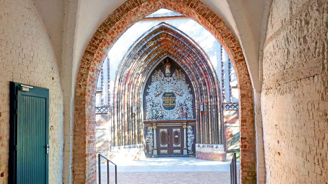 Die Altstadt der Hafenstadt Stralsund zählt zum Welterbe der Unesco.