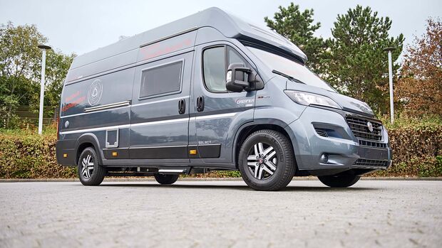 Dreamer Select Camper Van XL
