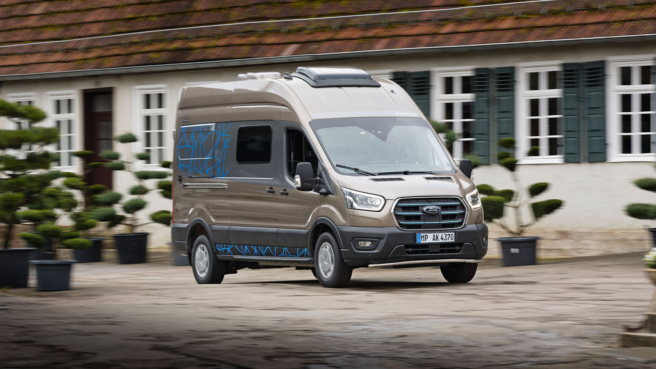 Bürstner creates the first electric camper van atop a Ford E-Transit