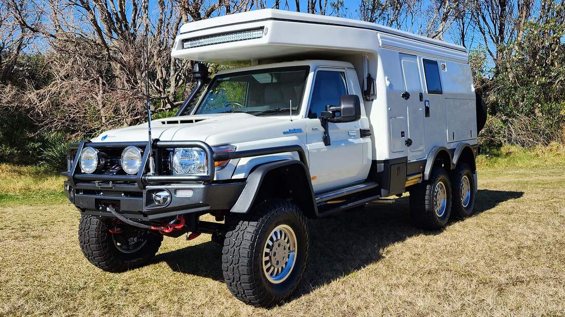 Earthruiser Extreme 330 XTR6x6 (2023)