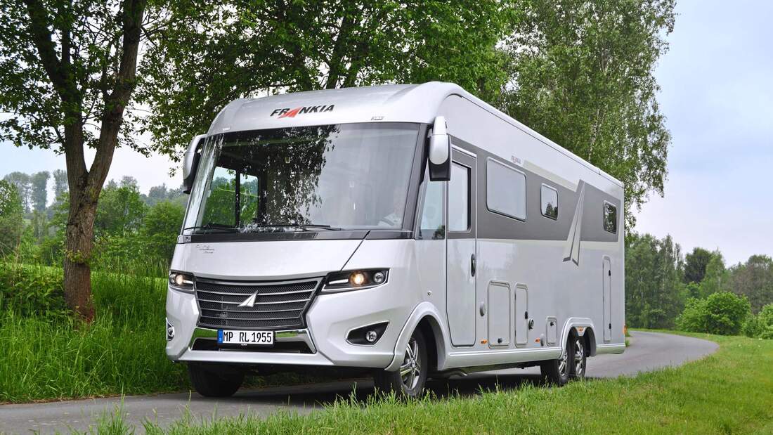 Frankia F-Line I 890 GD