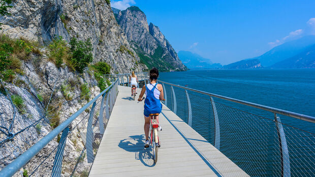 Gardasee, Radweg-Stück bei Limone 