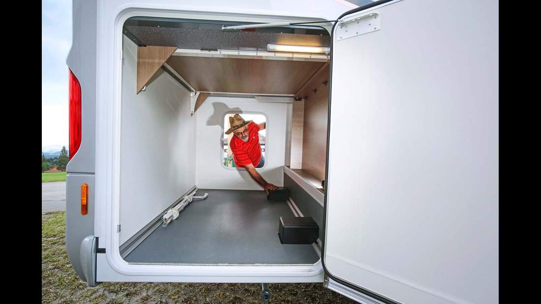 Integrierte Wohnmobile der Mittelklasse im Vergleich | Promobil