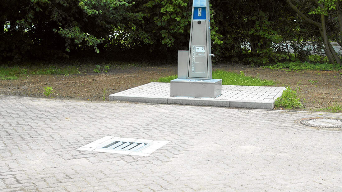 Holiday-Cleany-Station