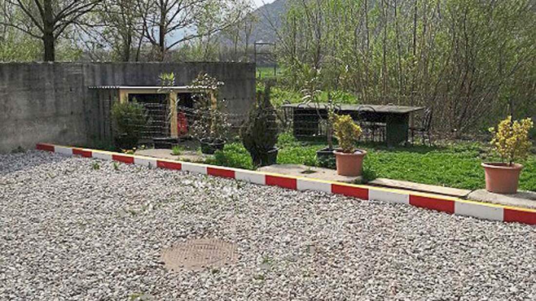 Im Süden der Schweiz in der Nähe von Bellinzona liegt der kleine Stellplatz Swissvan, der das ganze Jahr über geöffnet ist.