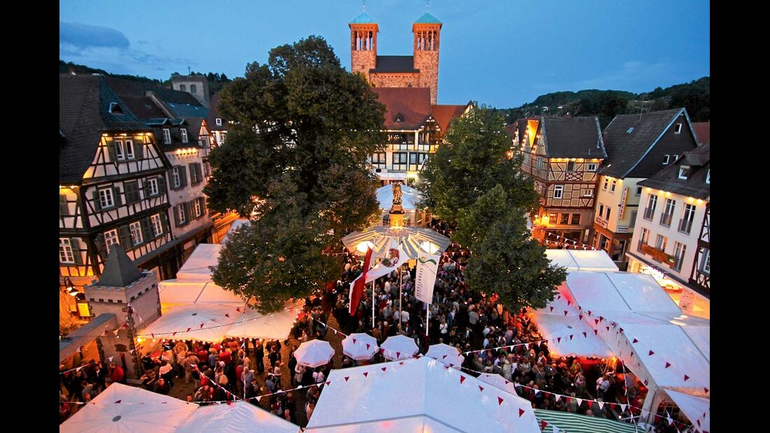 In der ersten Septemberwoche beginnt in Bensheim alljährlich das Bergsträßer Winzerfest