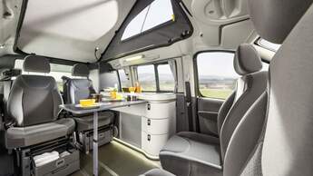 In enger Zusammenarbeit mit Westfalia entstand auf Basis des Expert Tepee ein Reisemobil. Es verfügt über einen 2.0 Liter HDi-FAP-Motor.