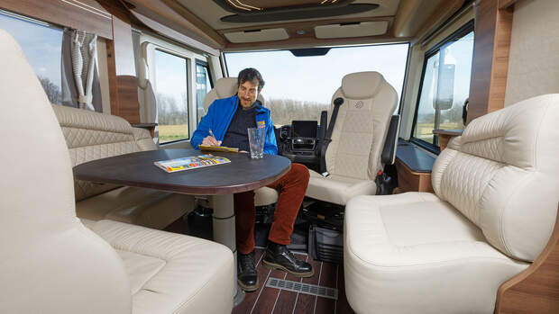 Knaus Sun I 700 LEG