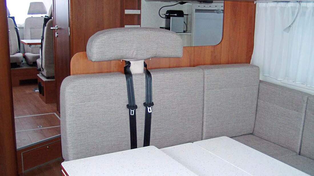 Lesermobil Trainer-Bus Seminarraum Slid-Out-Sitzgruppe