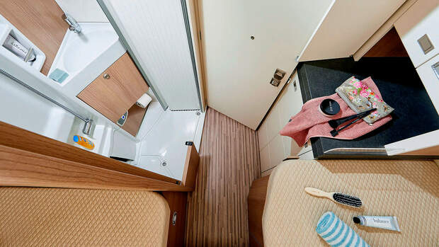 Malibu Van 640 LE RB Bad i