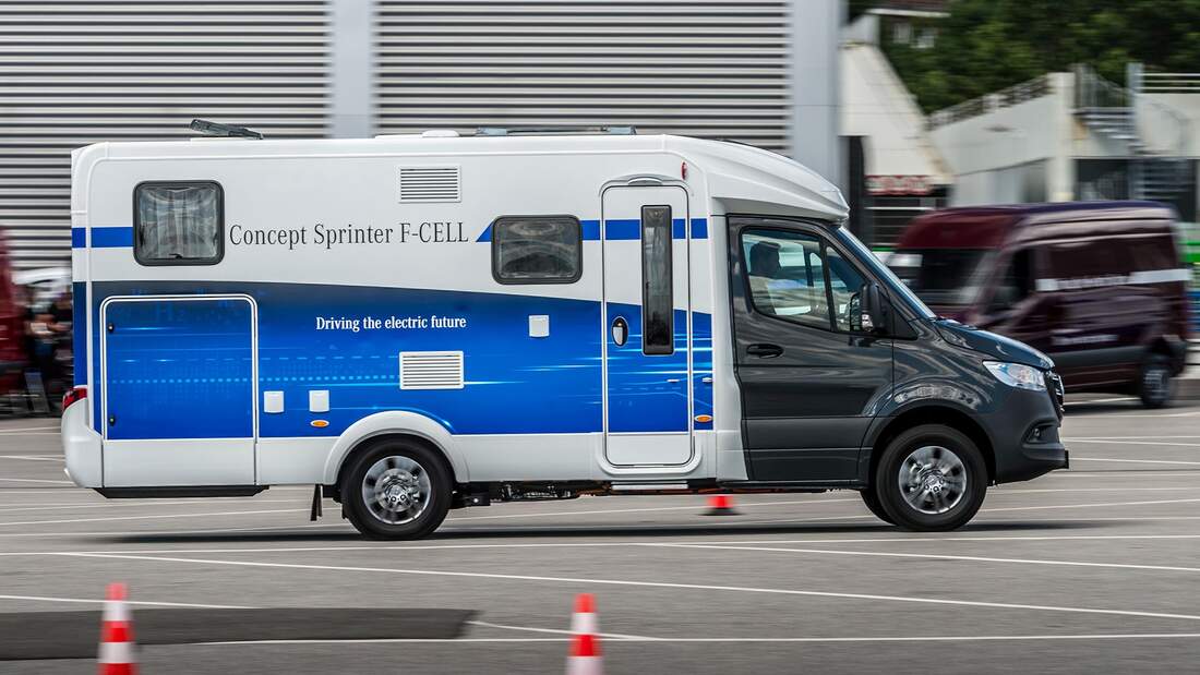 Mercedes Sprinter F-Cell (2019)