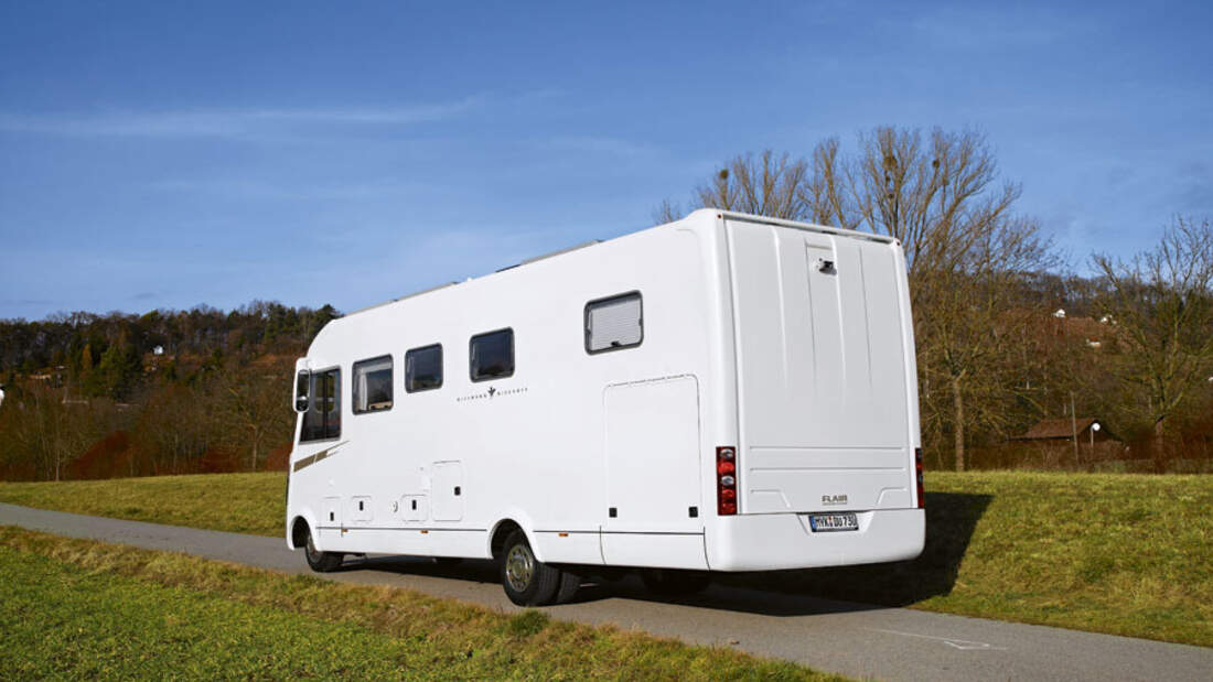 Niesmann und Bischoff Flair 800I CEBW, Supercheck