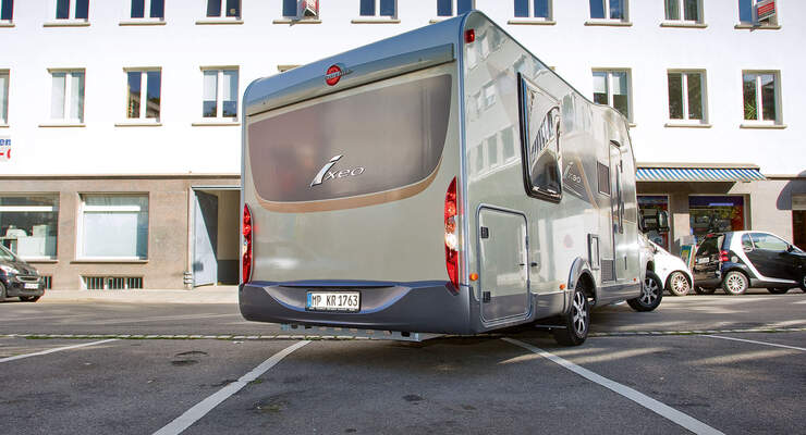 Parken mit dem Wohnmobil