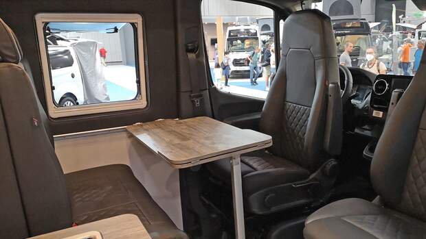 Phantommobil Aquila Ghost (2023) Sprinter 4x4 Campingbus 