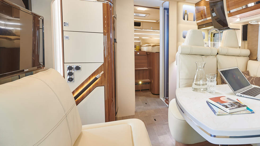Premiere Eura Mobil Contura 760 EB 