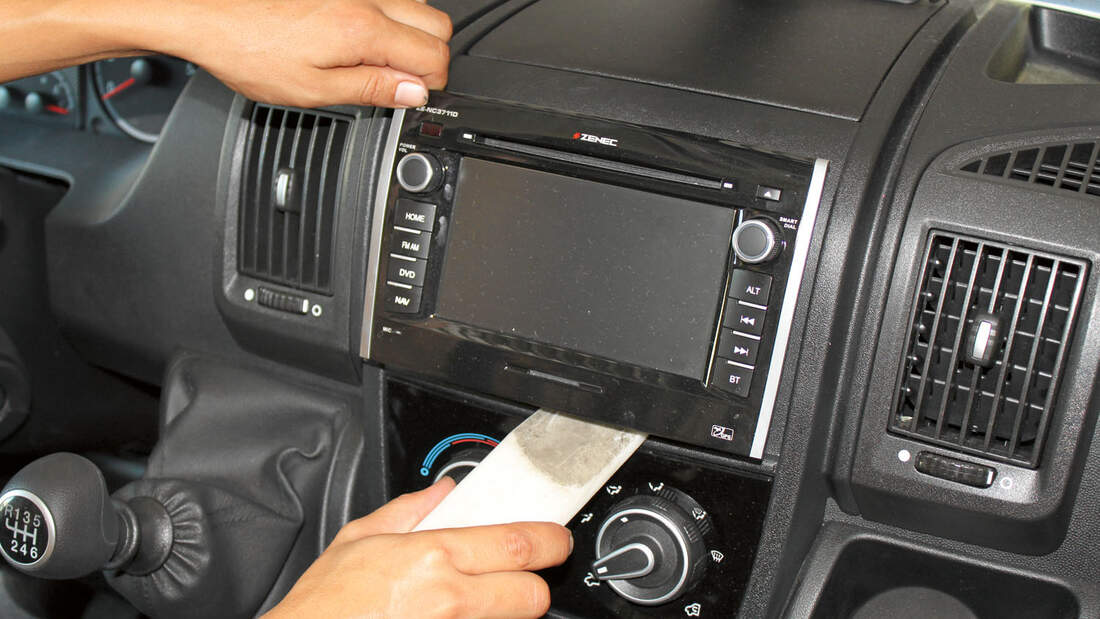 Profi-Tipp: Freisprechanlage, Zenec-Radio