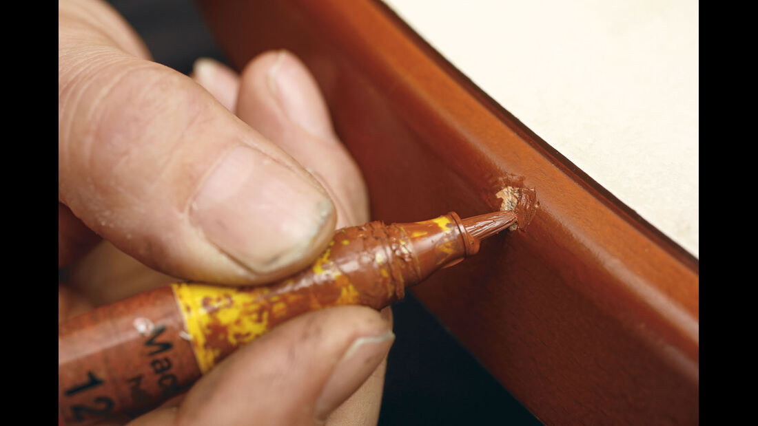 Profi-Tipp: Möbelkanten reparieren