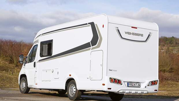 Reisemobil Weinsberg CaraCompact 600 MEG Seiten- und Heckansicht
