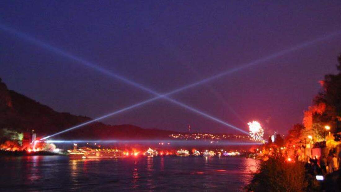 Rhein in Flammen