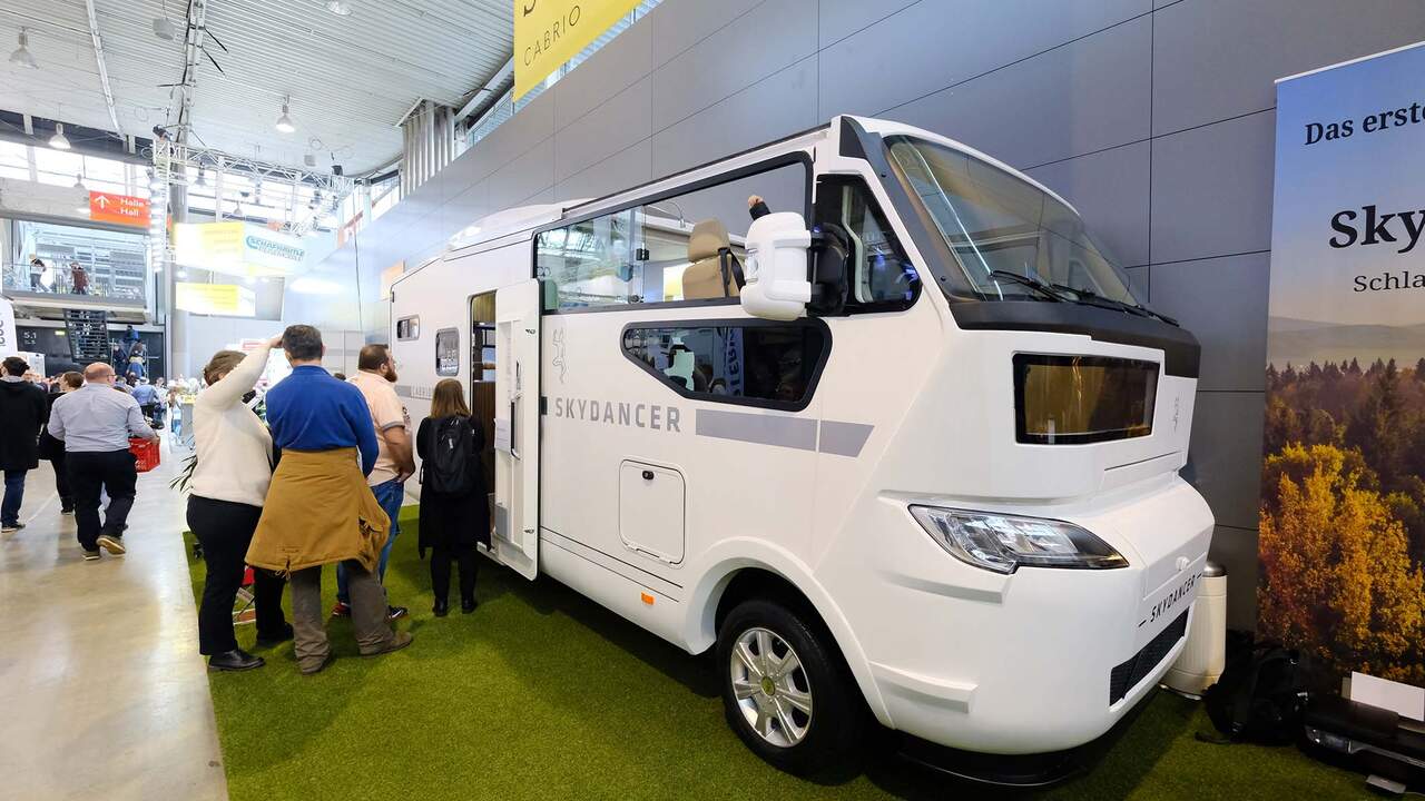 Skydancer Apéro (10): Erstes Cabrio-Wohnmobil weltweit Skydancer Apéro (10): Erstes Cabrio-Wohnmobil weltweit