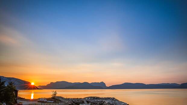 Sonnenuntergang auf dem Botnen Camping am Sognefjord