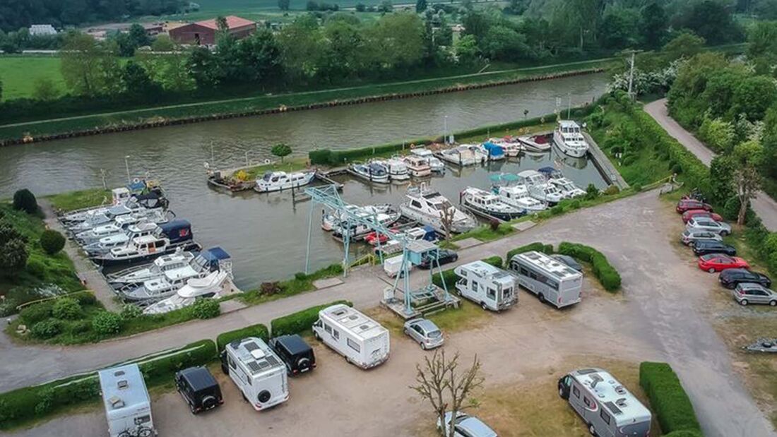 Top 10 Wohnmobil-Stellplätze am Hafen: Urlaub an Marinas - Promobil