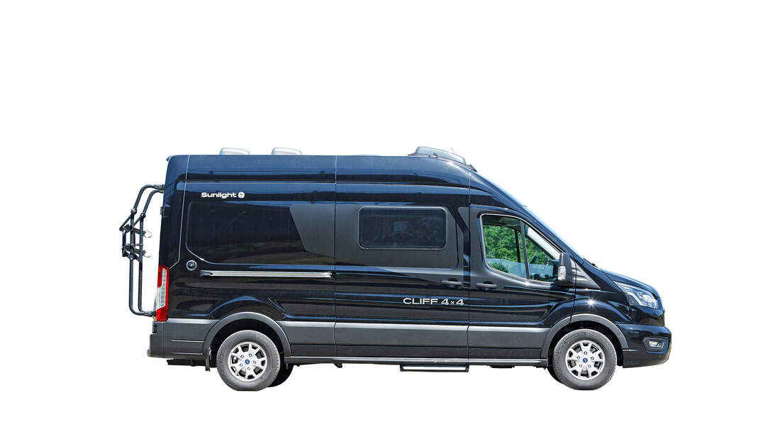 Test Sunlight Cliff 4x4 590 Ford Transit (2023) promobil