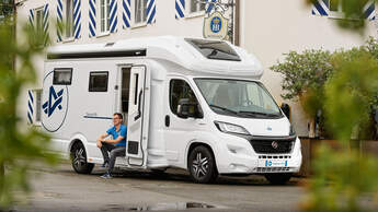 Teilintegrierter Atlantis Deluxe 695 2024