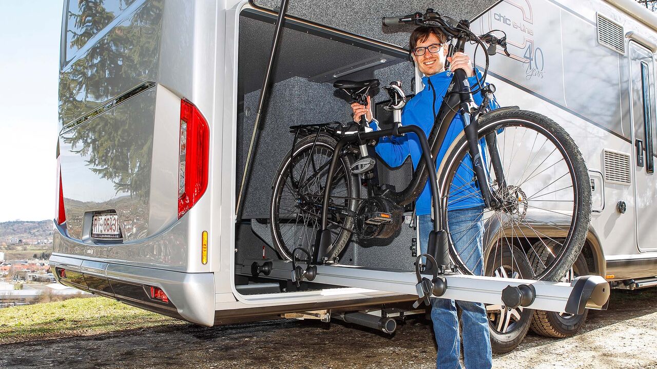 Das Fahrrad im Wohnmobil transportieren und befestigen