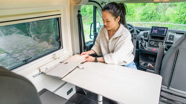 campingbus-tourne-mobil-6-4-2023-im-test-promobil