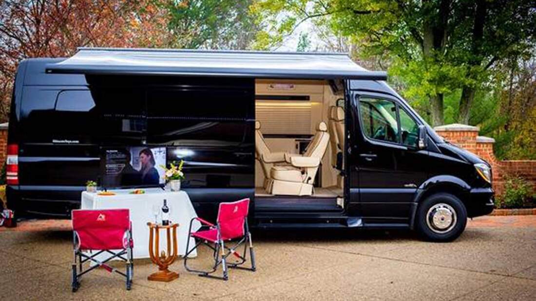 Mercedes-Campingbusse made in USA von Ultimate Toys - Promobil