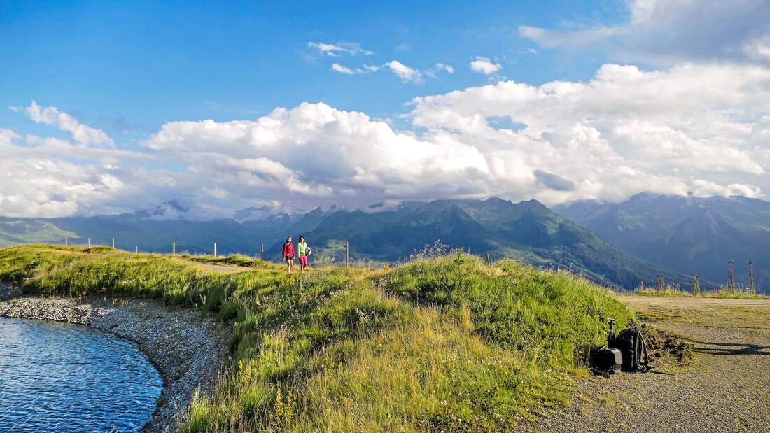 Unsere Mobil-Tour führt mitten rein in die wilde Bergwelt – zu vielen grandiosen Naturerlebnissen.