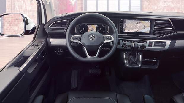 VW T 6.1 Cockpit
