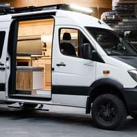 Vanlife Manufaktur Escape Concept Camper
