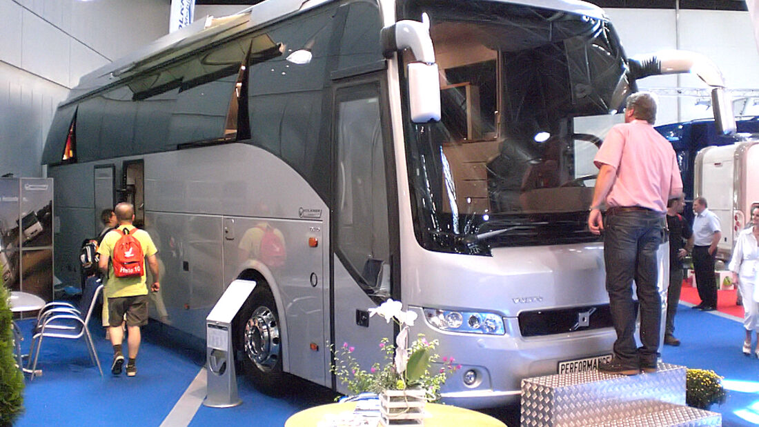 Volkner Performance Bus Luxus Wohnmobil Reisemobile Caravan Salon 2009